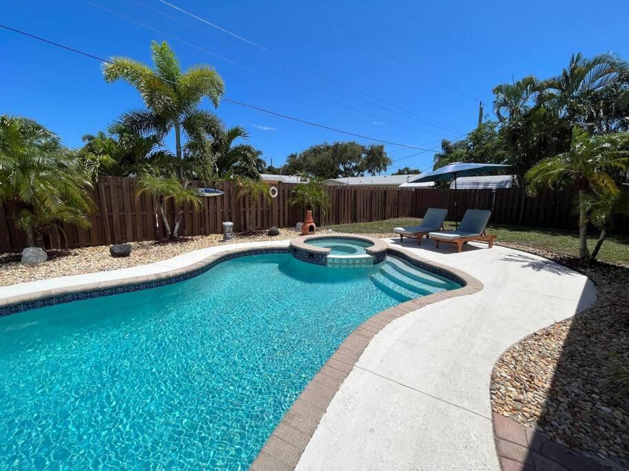 Paradise 4 Min To The Beach With Private Heated Pool Диърфийлд Бийч Екстериор снимка